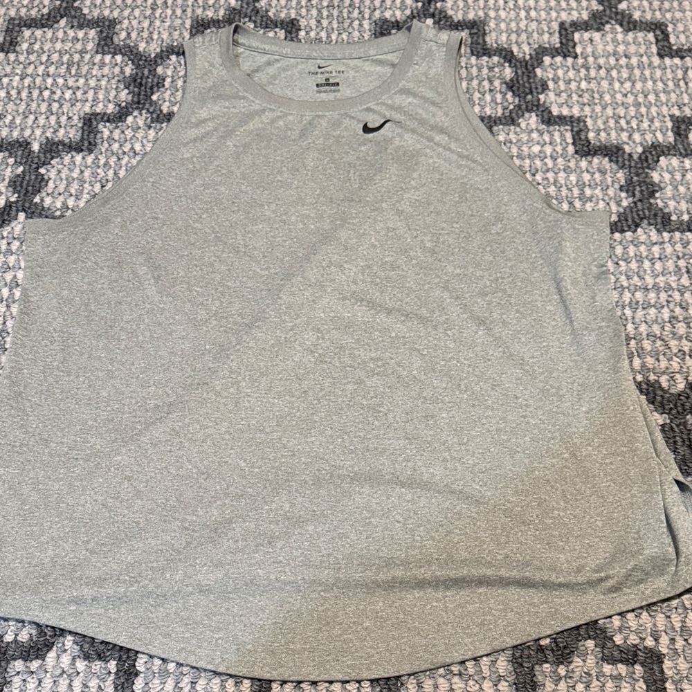 Nike Women's Light Gray Tank Top